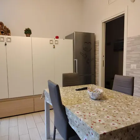 בית הארחה La Casa Di Donatella