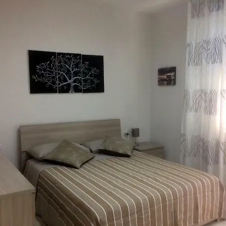 Guest house La Casa Di Donatella Naples