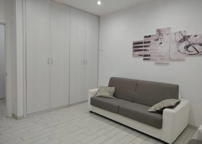 La Casa Di Donatella נאפולי