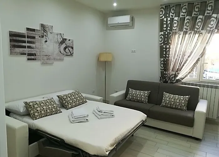 La Casa Di Donatella נאפולי
